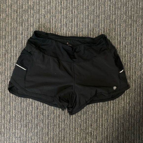 Athleta Shorts with small side pocket - Picture 1 of 4